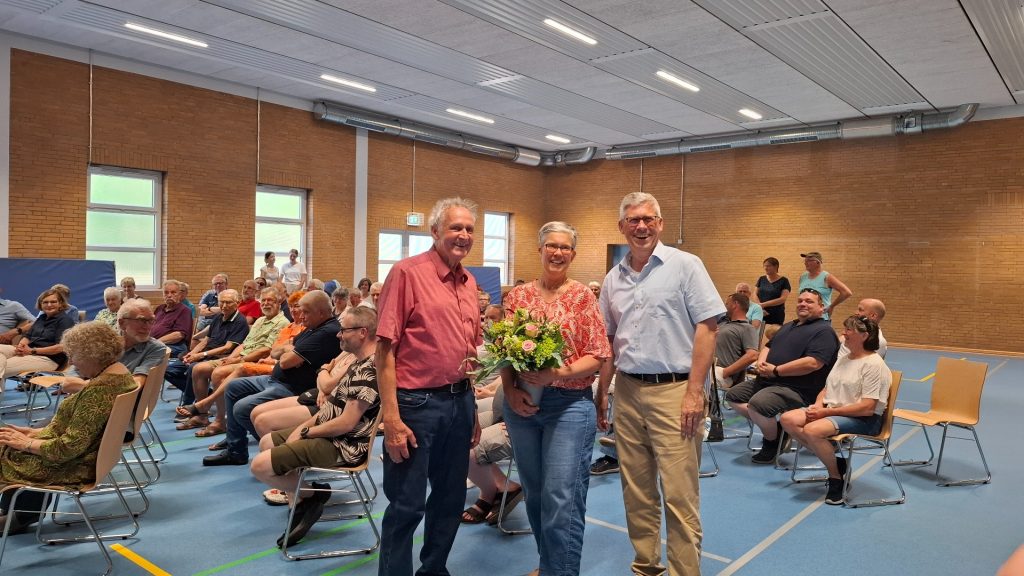 Die Mehrzweckhalle erstrahlt im neuen Glanze